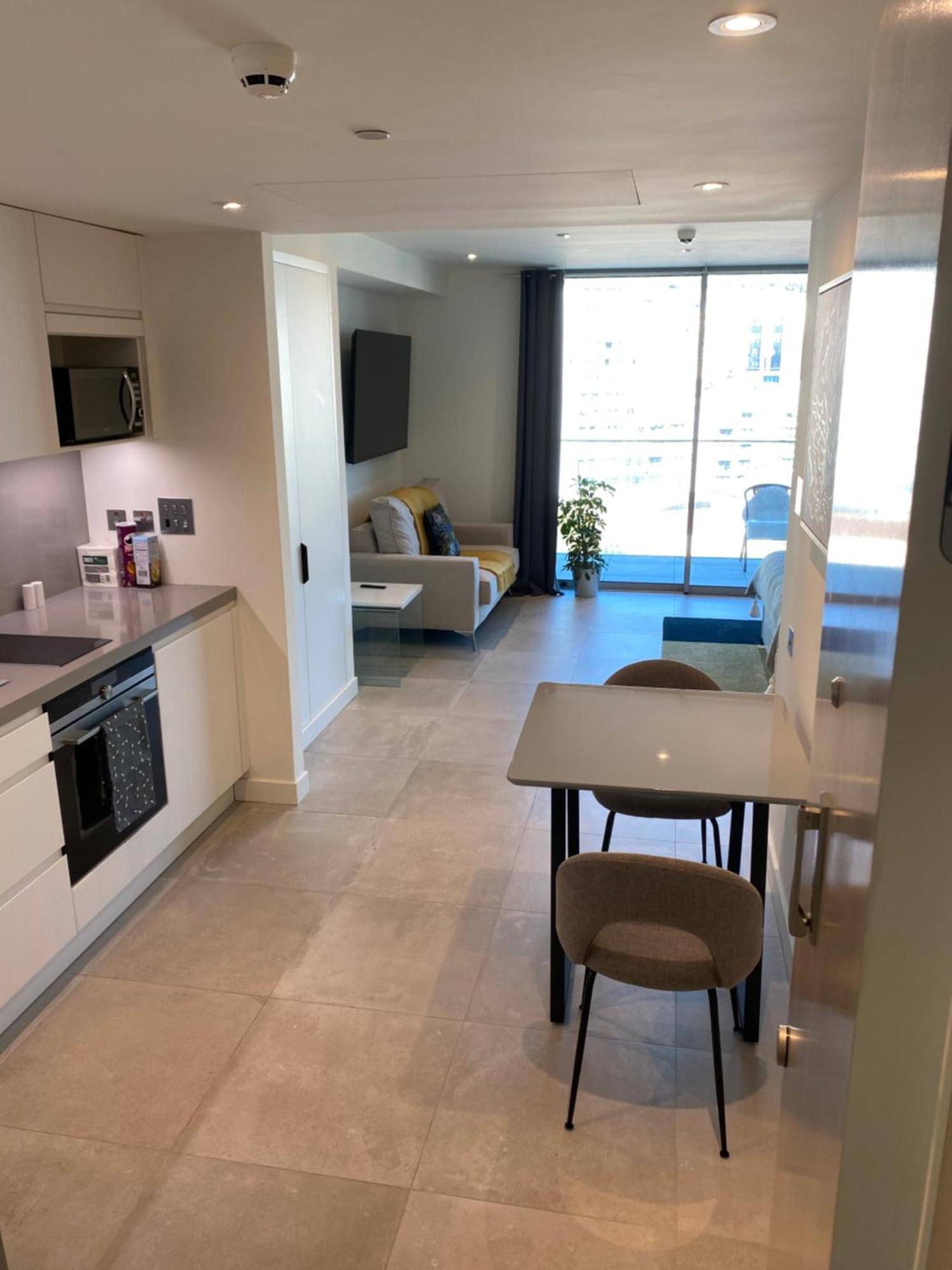 Ardwyn Studio Eurocity Apartments Gibraltar Bagian luar foto